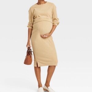 Maternity outfit